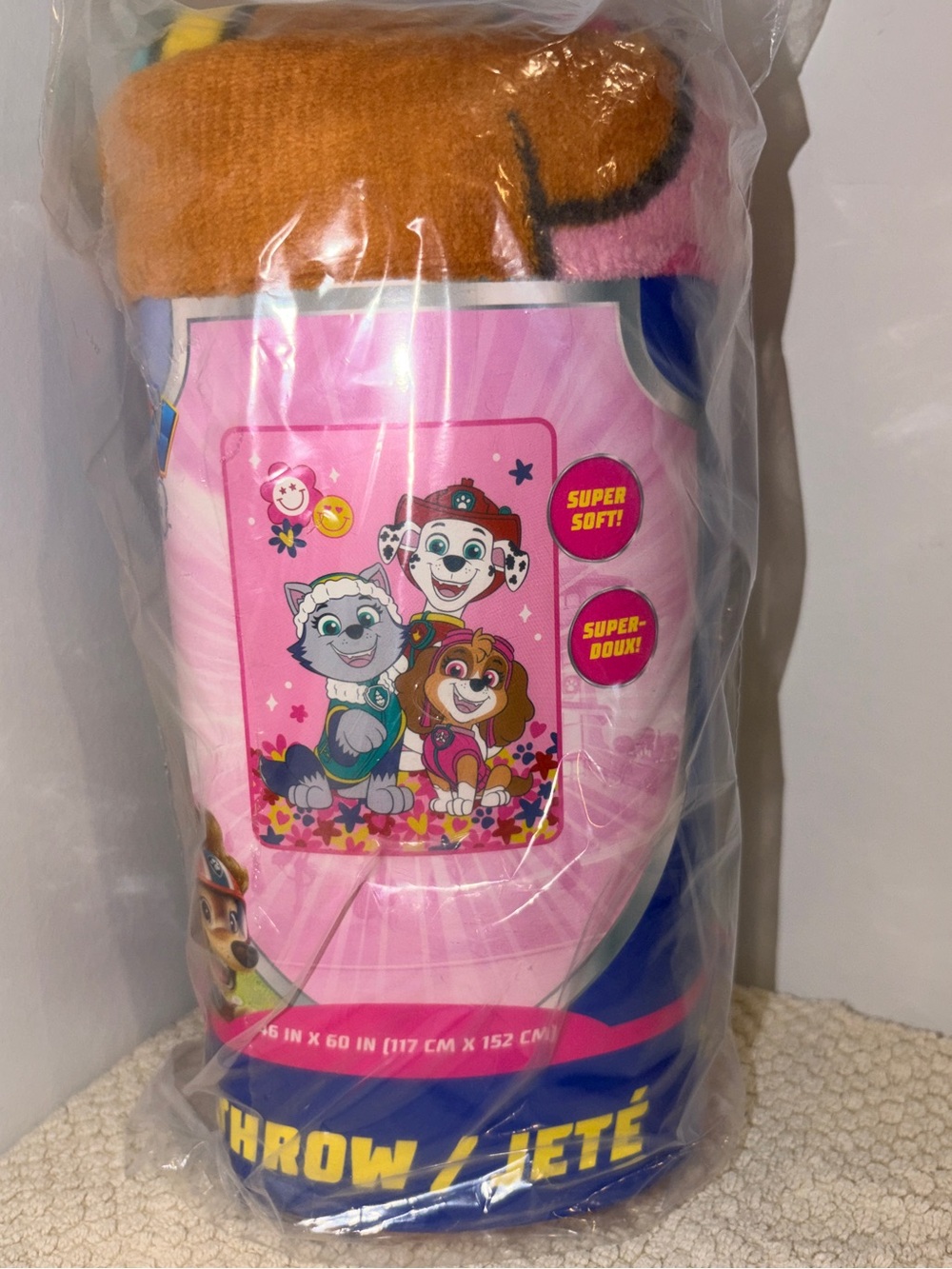 Paw Patrol Girl "Kind Pups" Throw Skye, Marshall, Everest